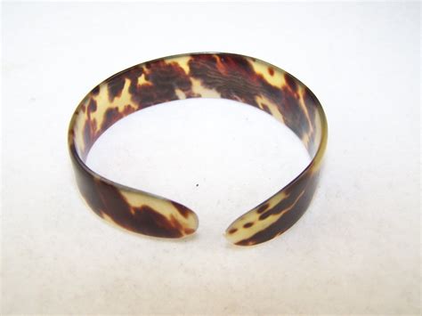 tortoise shell bracelets real.